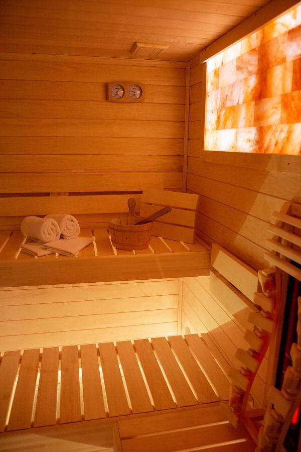 Sauna Studio Near Centre/Airport 布拉格 外观 照片